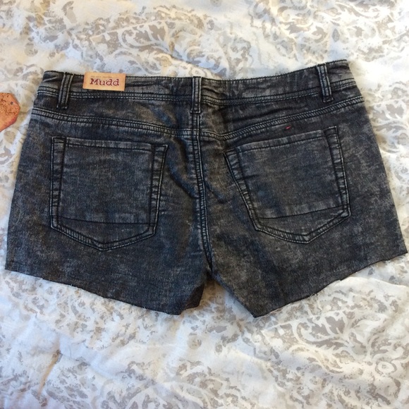 NWT Mudd Jeans Raw Edge Shorts - Picture 3 of 5